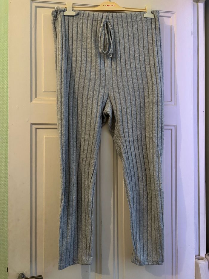 Deux leggings grossesse
