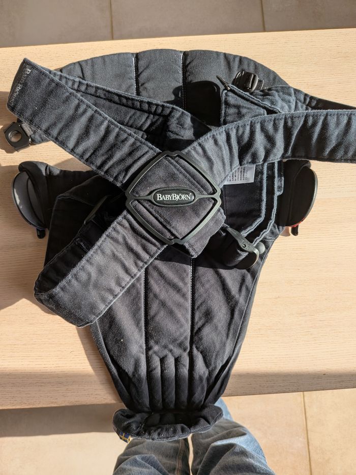 Porte bébé babybjorn mini