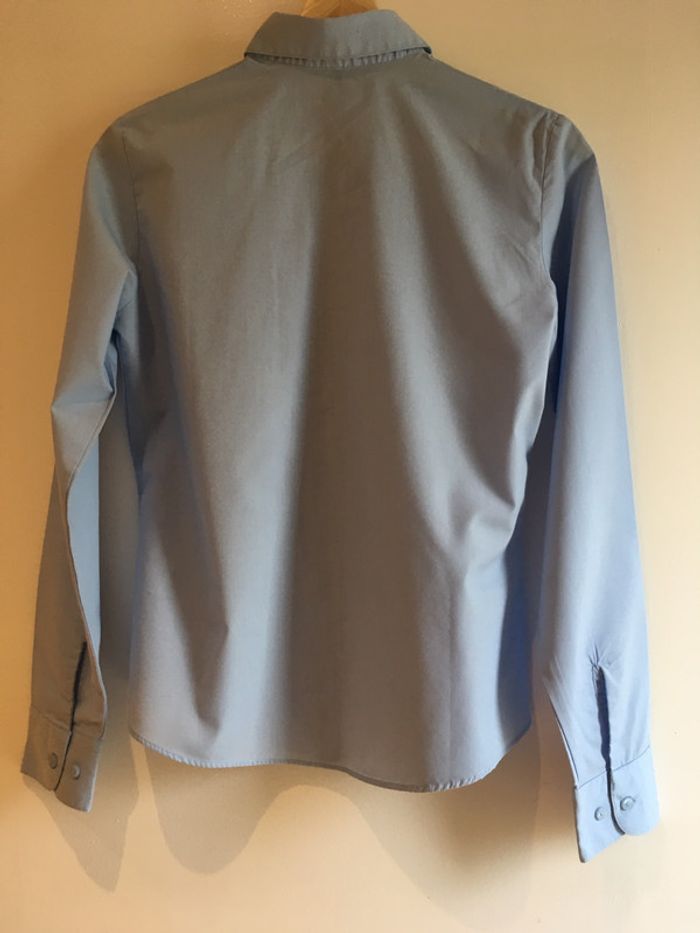 Deux Chemises femme - photo numéro 4