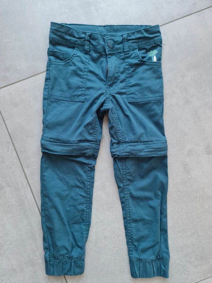 Pantalon short une excursion dans le Roussillon 2/3 ans