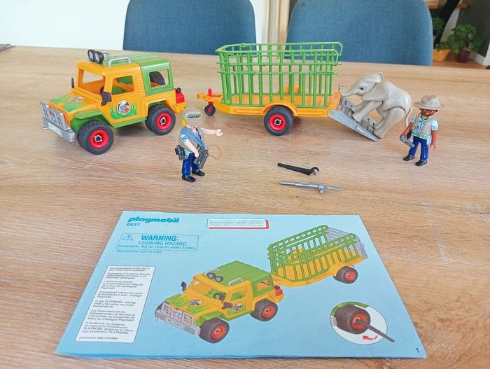 Playmobil 6937 L éléphanteau et ses soigneurs