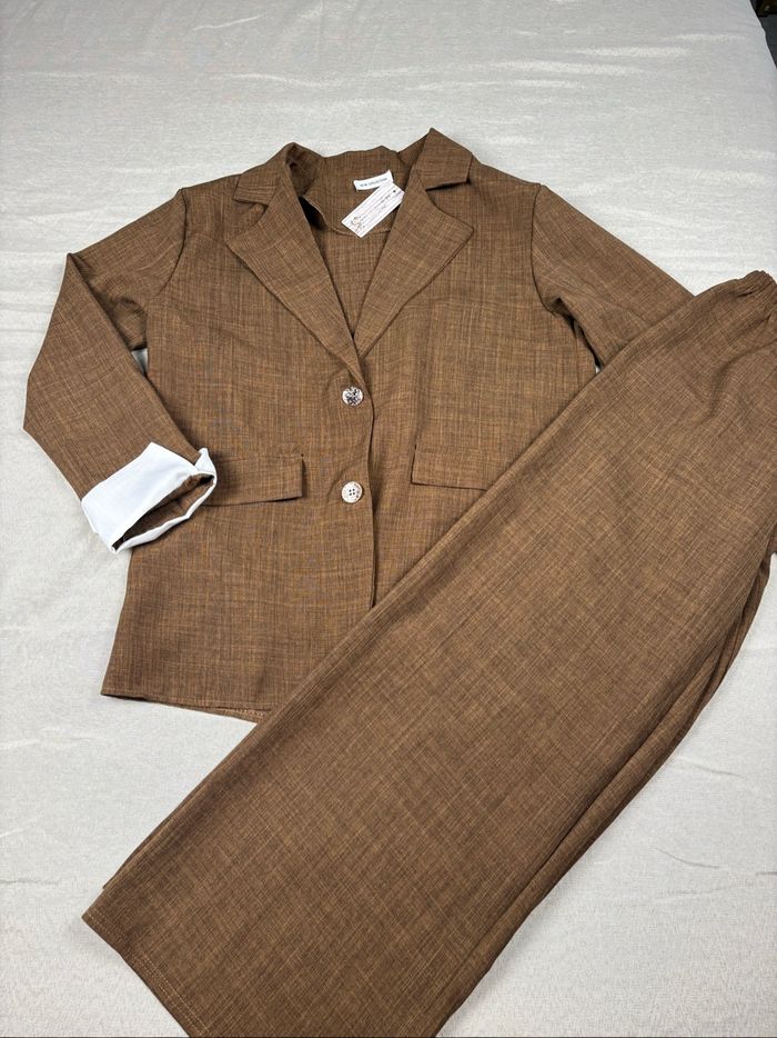 Ensemble veste pantalon - photo numéro 3