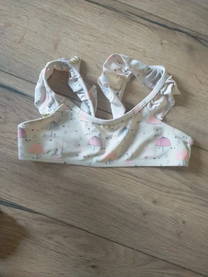 Maillot de bain 8 ans - photo numéro 4