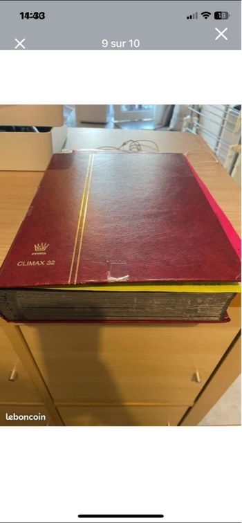 Albums de timbres avec timbres