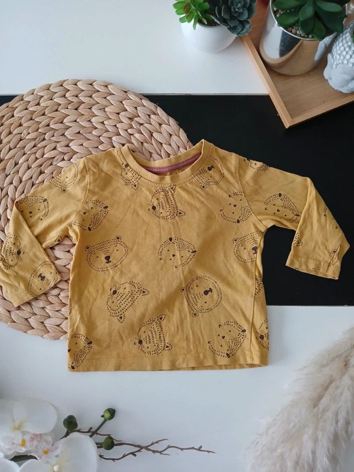Haut à motifs garçon Taille 12 mois🌿🦁