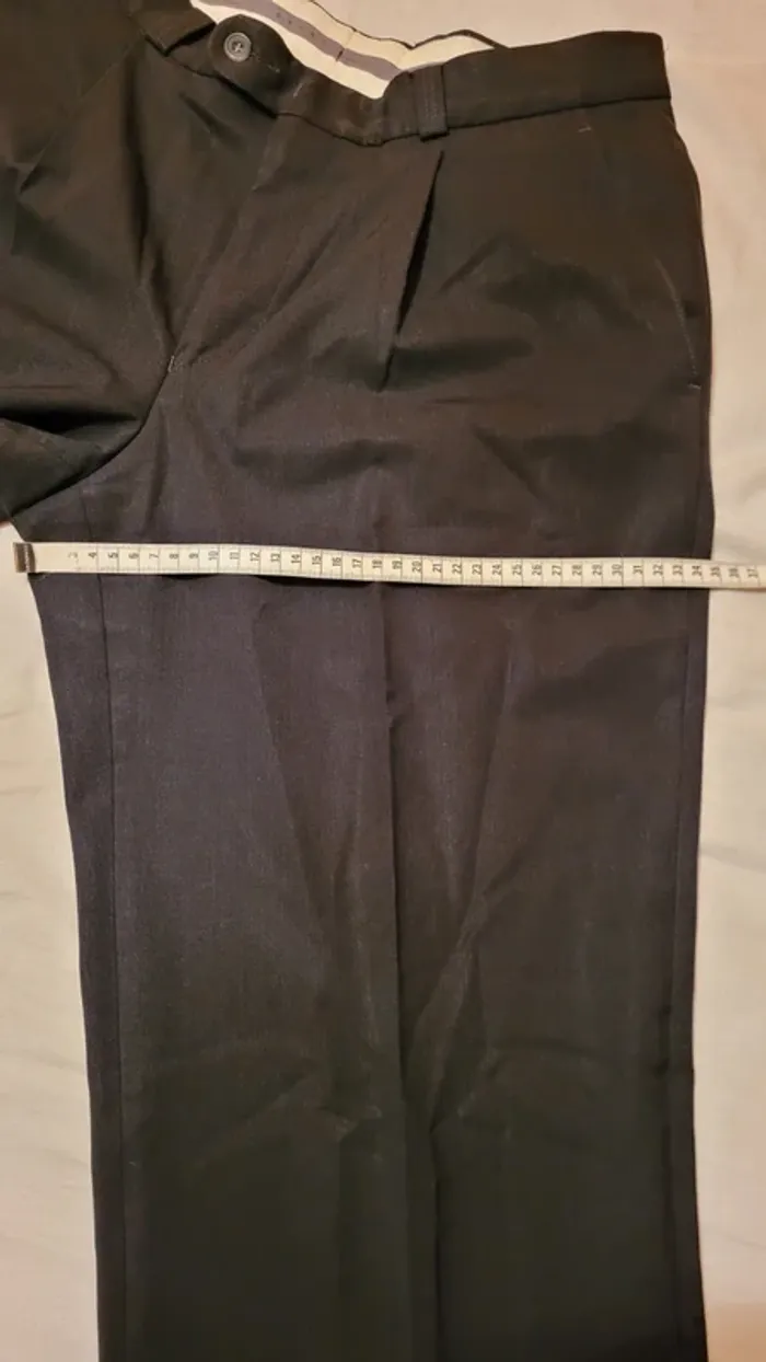 Pantalon de costume fluide et léger 60% laine - photo numéro 10