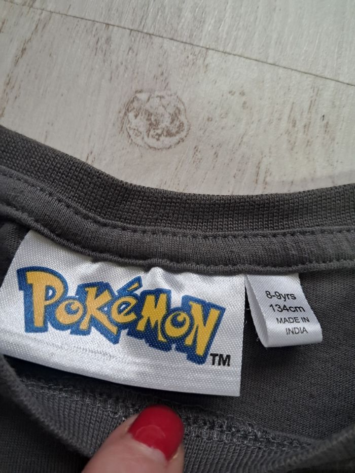 Tee-shirt MC pokemon 8/9 ans 134cm - photo numéro 2