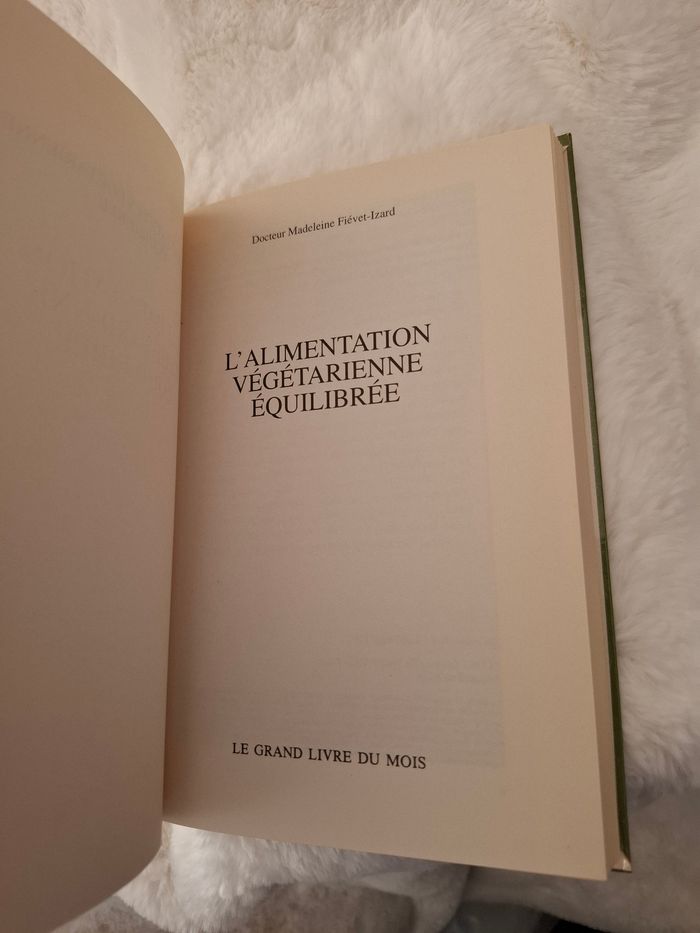 Livre L'alimentation végétarienne équilibrée - photo numéro 5