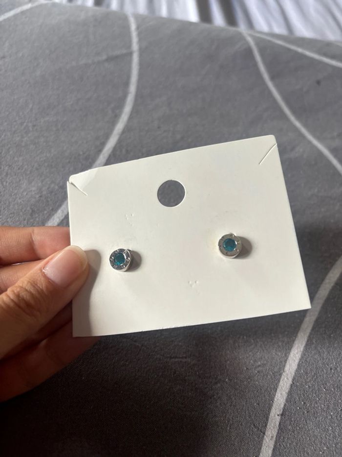 Boucle d’oreille jewel candle neuf avec étiquette
