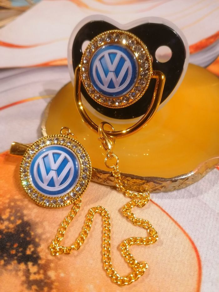 Tétine Volkwagen noir - photo numéro 2