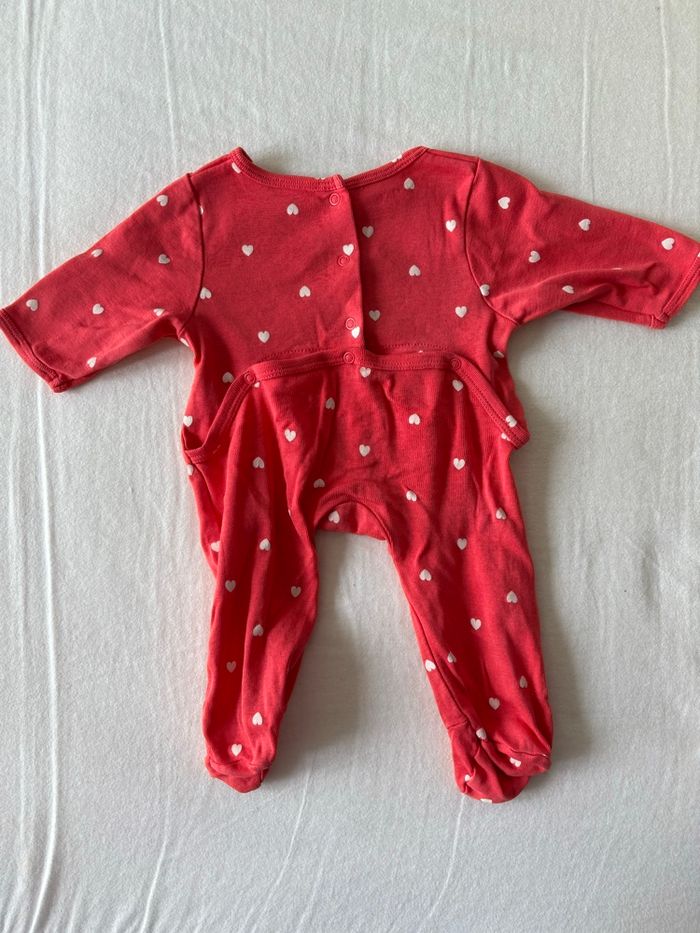 Pyjama 1 mois - photo numéro 3