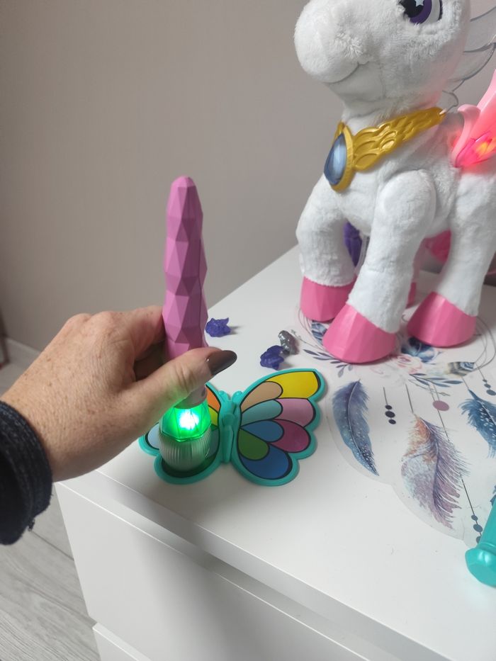 Mila, ma Licorne Maquillage Magique - VTech - photo numéro 4