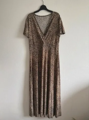 Robe longue léopard - taille L