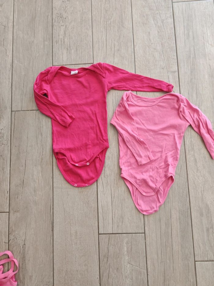 Lot de 2 bodys roses manches longues 3 ans