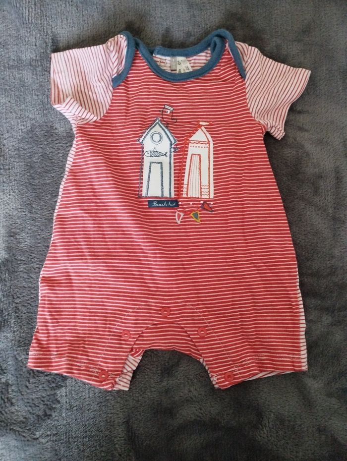 Lot barboteuses à la 1 mois - photo numéro 4