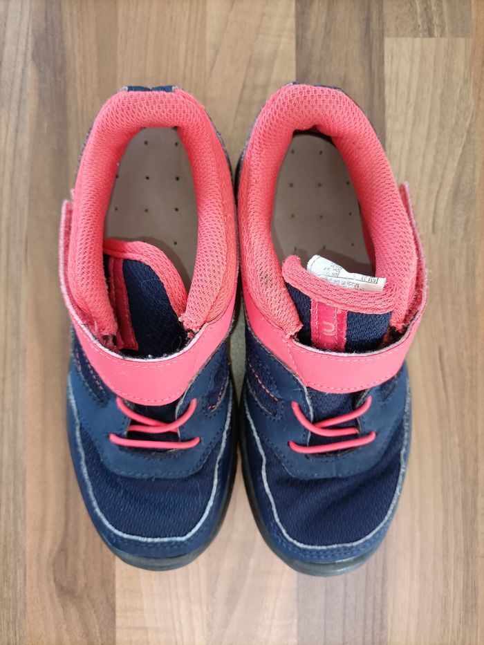 Chaussures de randonnée bleu et rose Quechua 31 - photo numéro 4