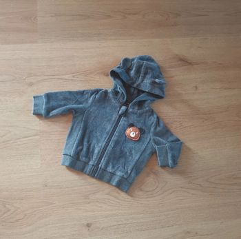 💚 Veste zippé avec capuche 3 mois Kiabi #emyfleury_3moisgarçon