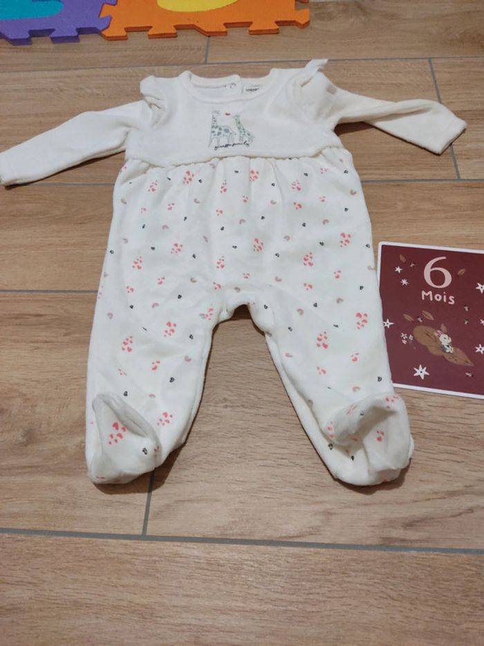 Pyjama neuf orchestra 6 mois giraffe family - photo numéro 2