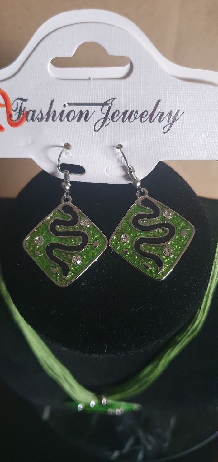 Parure - photo numéro 3