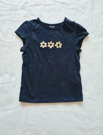 Magnifique t-shirt avec fleurs