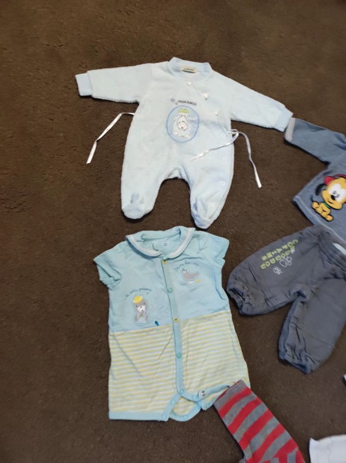 lot vetements 1 mois - photo numéro 2