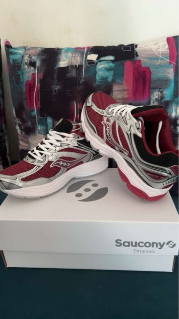 Saucony