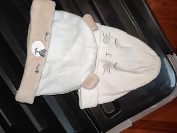 Bonnets de naissance