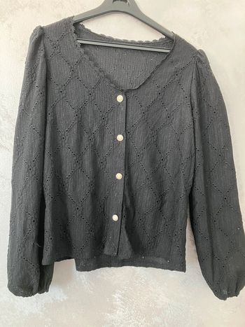Blouse type dentelle