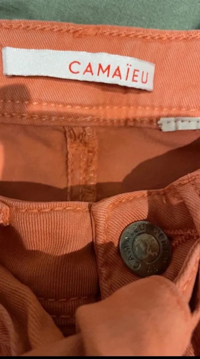 Pantacourt Camaïeu corail - Taille 34 - Très bon état - photo numéro 9