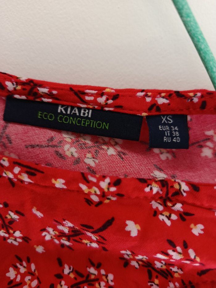 Haut rouge motif floral taille XS - photo numéro 5