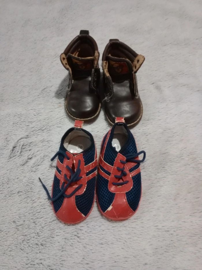 Chaussures enfant 20 marron et baskets 20 lot c58