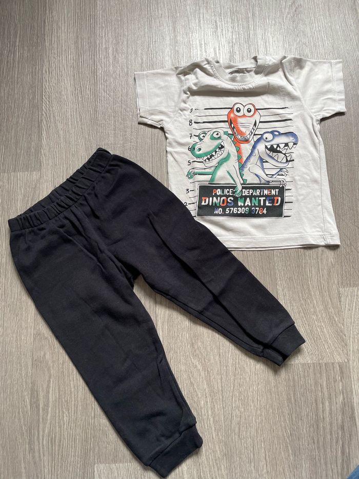 Pyjama 2/3 ans - photo numéro 3