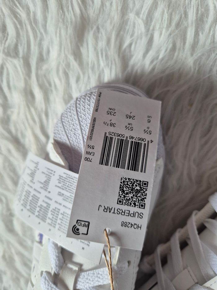Basket Adidas Superstar - photo numéro 4
