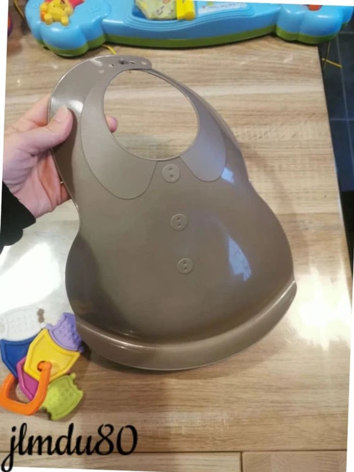 Bavoir plastique - photo numéro 2