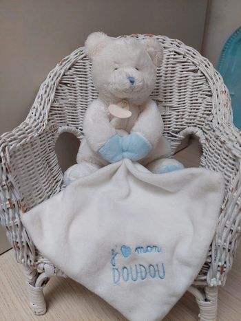 Doudou et compagnie - ourson blanc J'aime mon doudou