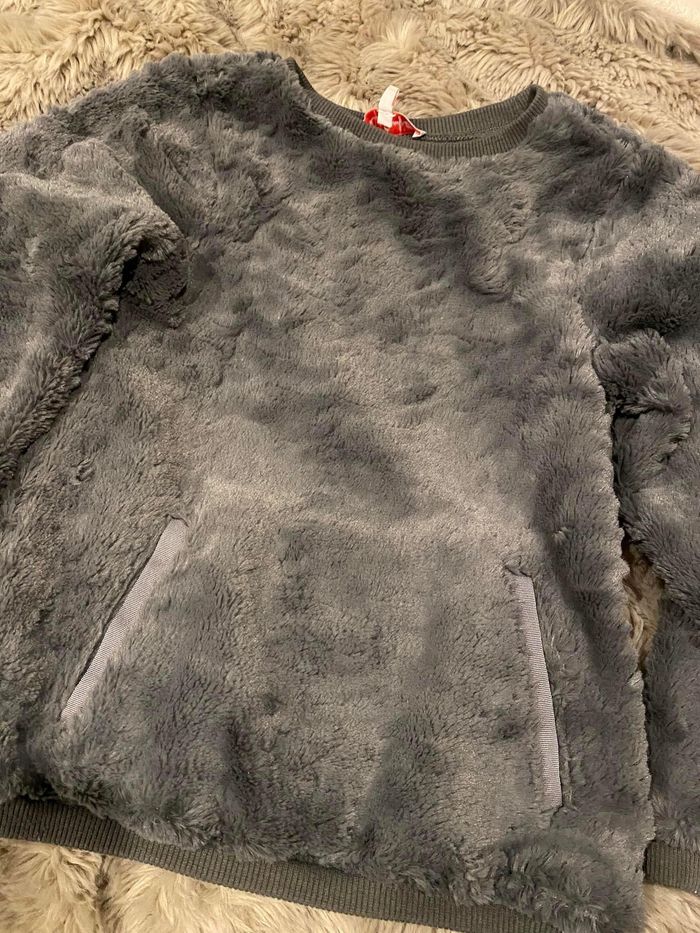 Pull lili gaufrette 6 ans tres chaud et très doux - photo numéro 2