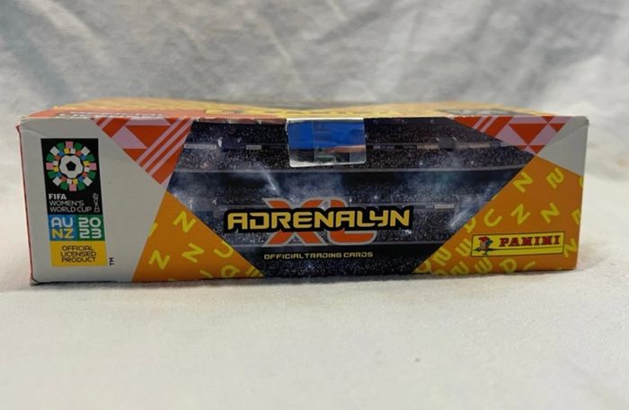 Box panini cartes Foot Adrenalyn xl women 2023 - photo numéro 5
