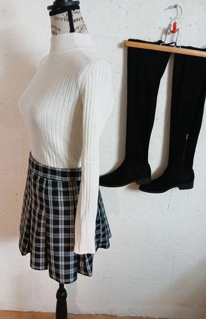 🖤 Jupe courte plissée à carreaux – H&M – Taille 42 – Très bon état - photo numéro 5