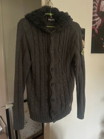 Pull / Gilet épais à capuche à boutons très bon état pour homme taille L couleur gris