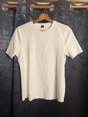 Pull léger blanc manches courtes