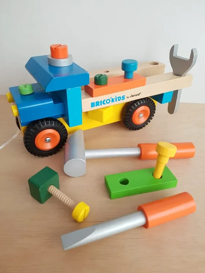 Janod Camion Brico'kids outils en bois bricolage - photo numéro 10