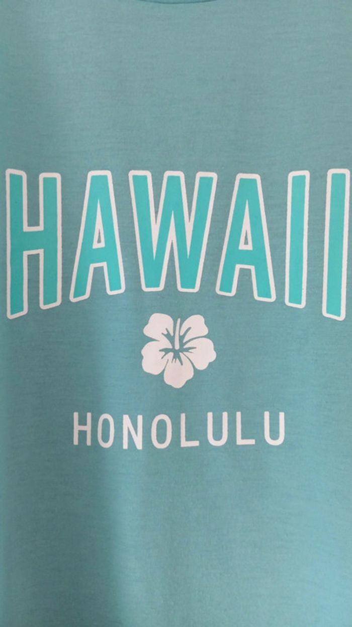 Tee shirt bleu imprimé Hawaii oversize taille M en très bon état - photo numéro 2