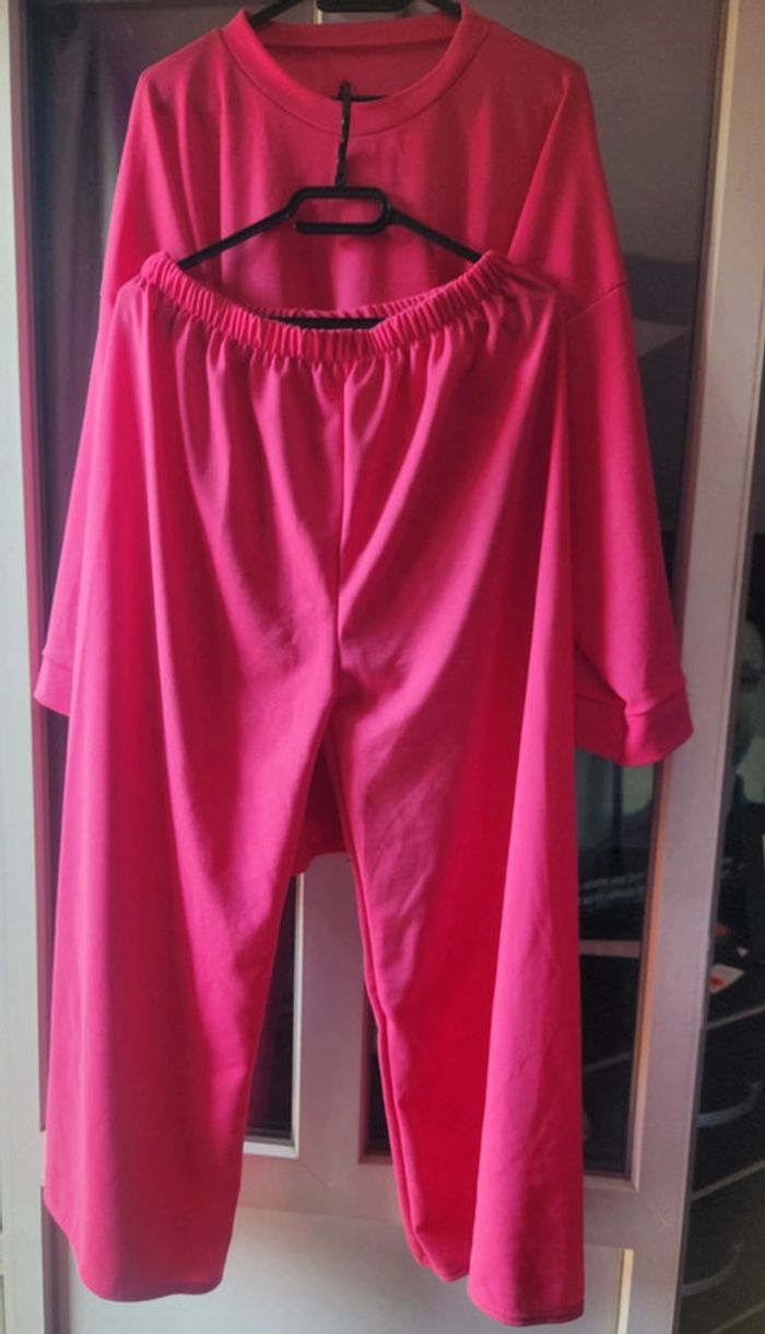Ensemble tendance rose fushia - photo numéro 2