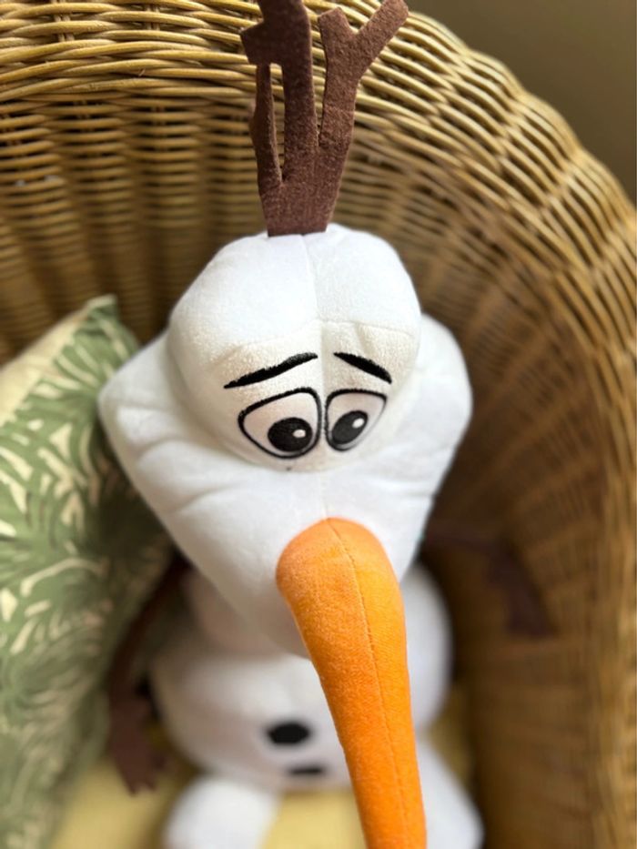 Peluche grand format Olaf Disney - 0+ - en parfait état - photo numéro 6