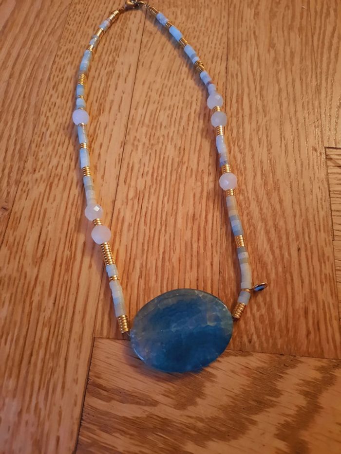 Collier agate veine de dragon bleu - photo numéro 3