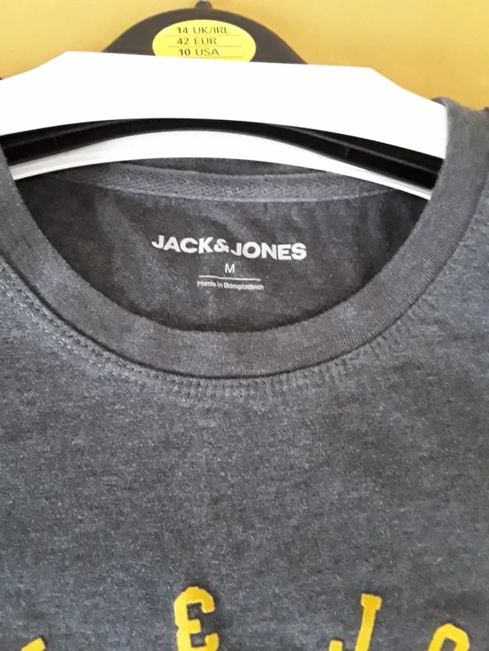 Tee shirt - photo numéro 2