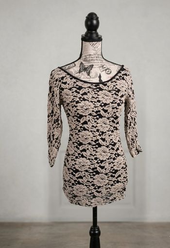 🌸Mini-robe dentelle No Excuse 🖤 (T34)🌸