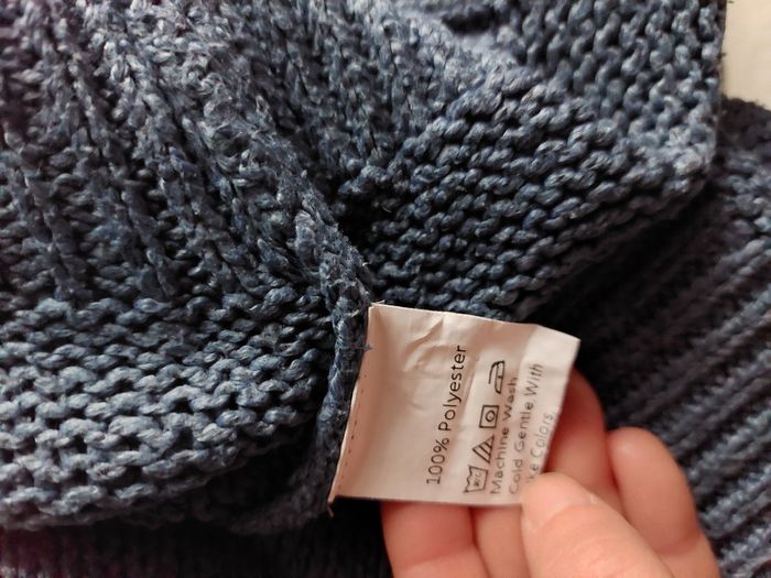 Pull bleu - photo numéro 4