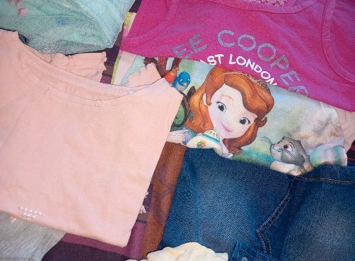 Lot de 13 vêtements fille 5ans - photo numéro 6