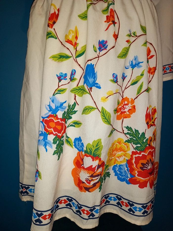 Robe épaule dénudée L - photo numéro 3